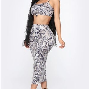 Queen Cobra Skirt Set